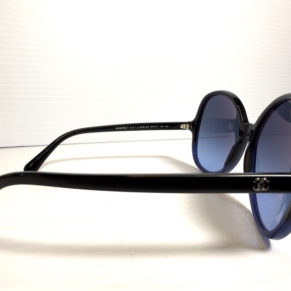 CHANEL Navy Sunglasses with Quilted Black Case main image 5